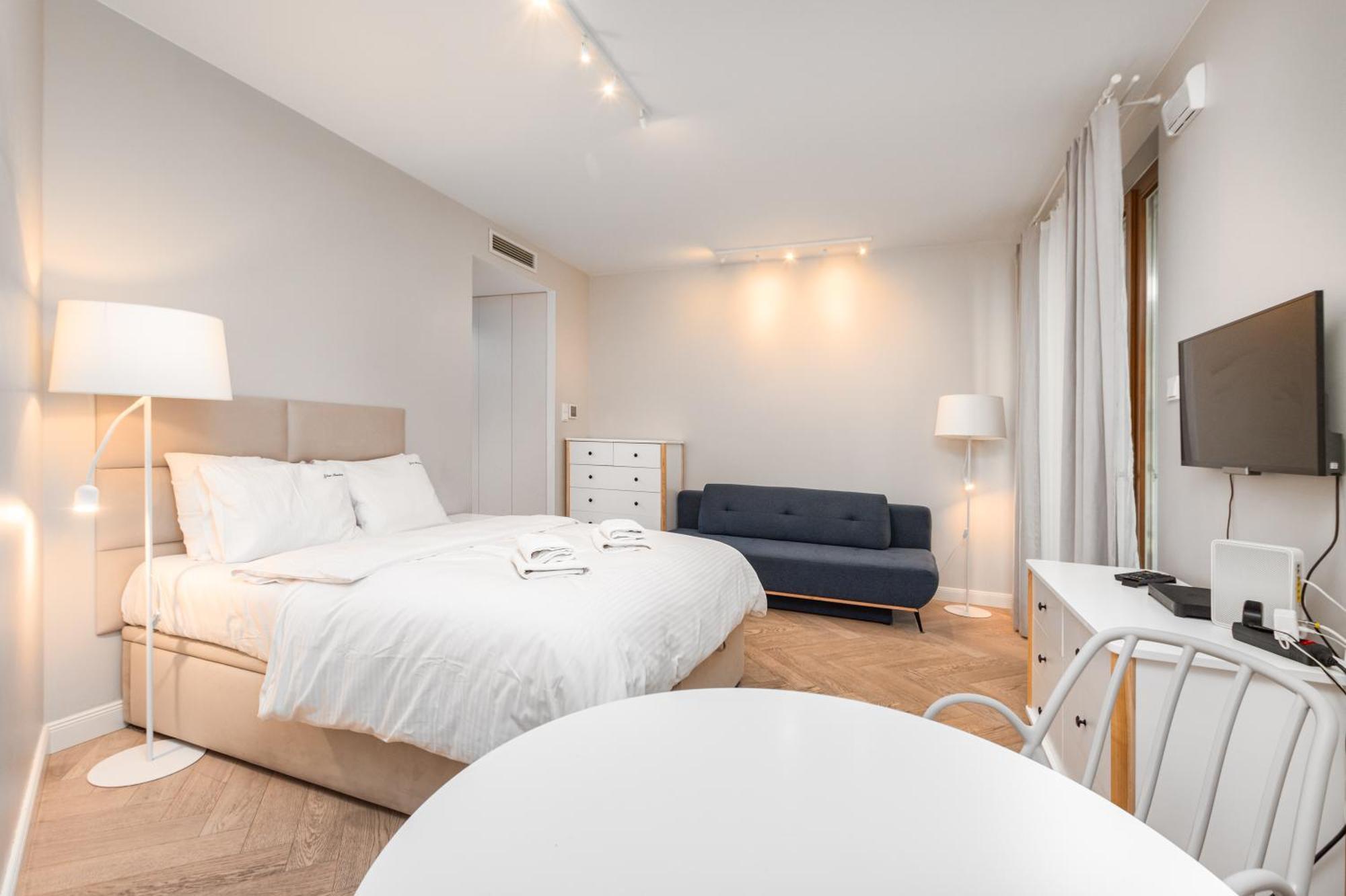 ורשה Apartament Solidarnosci By Your Freedom מראה חיצוני תמונה